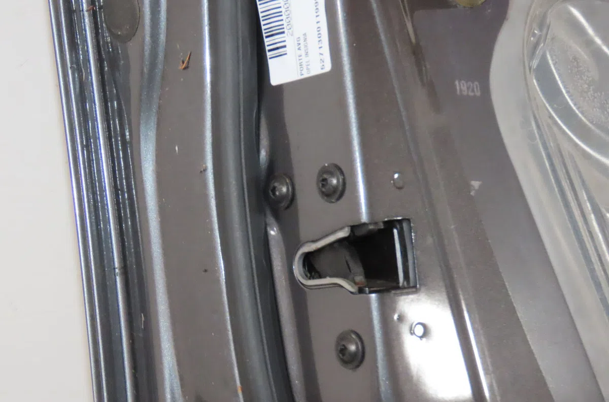 Porte avant gauche Opel INSIGNIA A Sports Tourer (G09) 2.0 cdti (35) (2008-2015) occasion