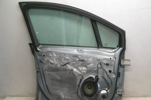 Porte avant gauche Opel MERIVA B Monospace (S10) 1.7 cdti (75) (2010-2017) occasion