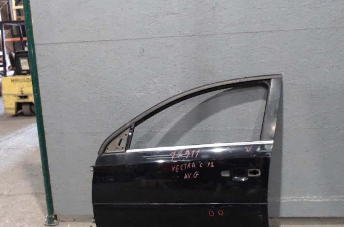 Porte avant gauche OPEL VECTRA C  VECTRA C PHASE 2 occasion