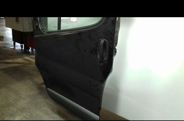 Porte avant gauche Opel VIVARO A Fourgon (X83) 2.0 cdti (f7) (2006-2014) occasion