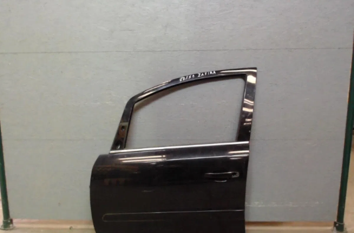 Porte avant gauche OPEL ZAFIRA B  ZAFIRA B PHASE 1 occasion