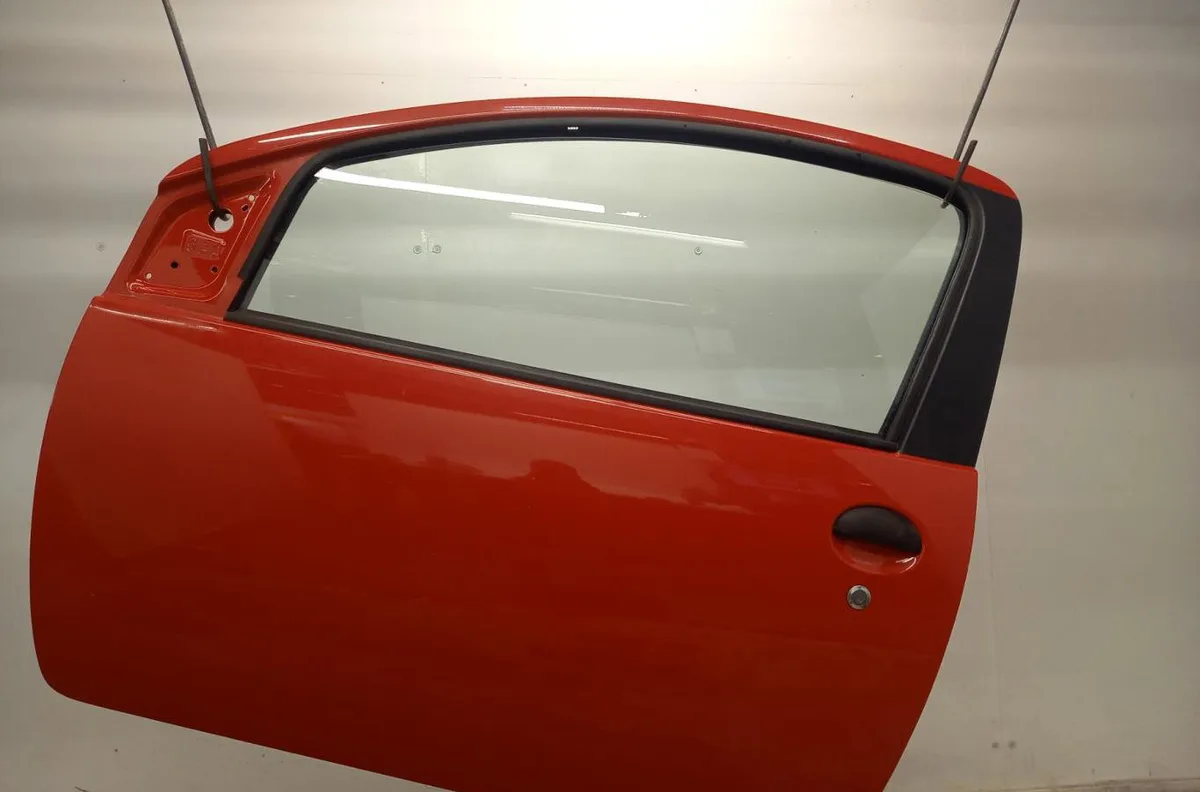 Porte avant gauche PEUGEOT 107 PHASE 1 occasion
