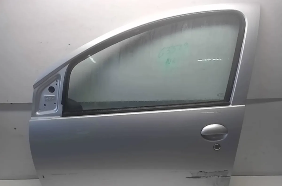 Porte avant gauche Peugeot 107 (PM_, PN_) 1.4 hdi (2005-2014) occasion