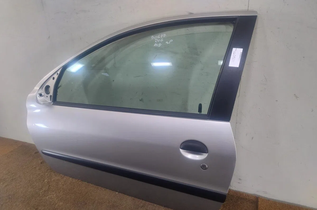 Porte avant gauche PEUGEOT 206  206 PHASE 2 occasion