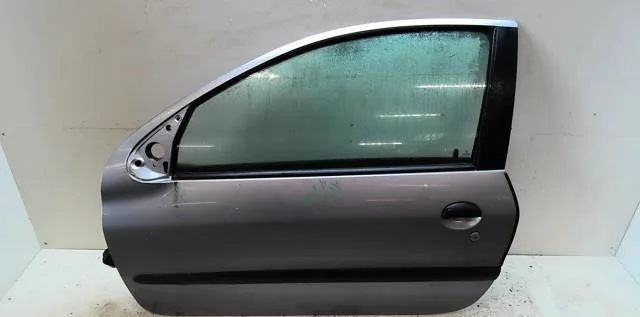 Porte avant gauche Peugeot 206 3-5 portes (2A-C) 1.1 i (1998-2007) occasion