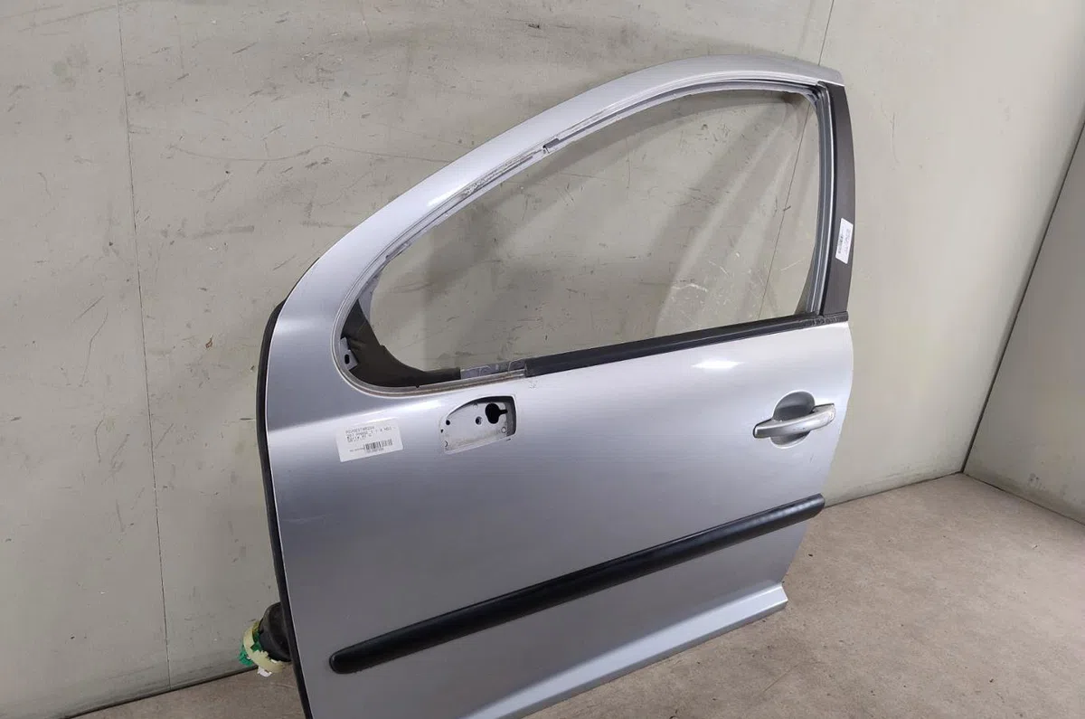 Porte avant gauche PEUGEOT 207  207 PHASE 1 occasion