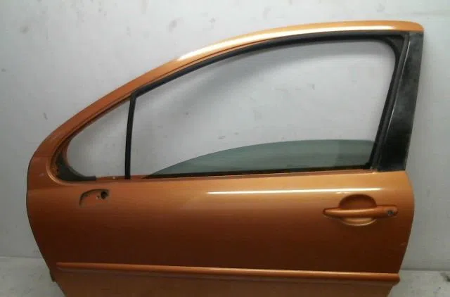 Porte avant gauche Peugeot 207-207 (WA_, WC_) 1.6 16v (2006-2013) occasion