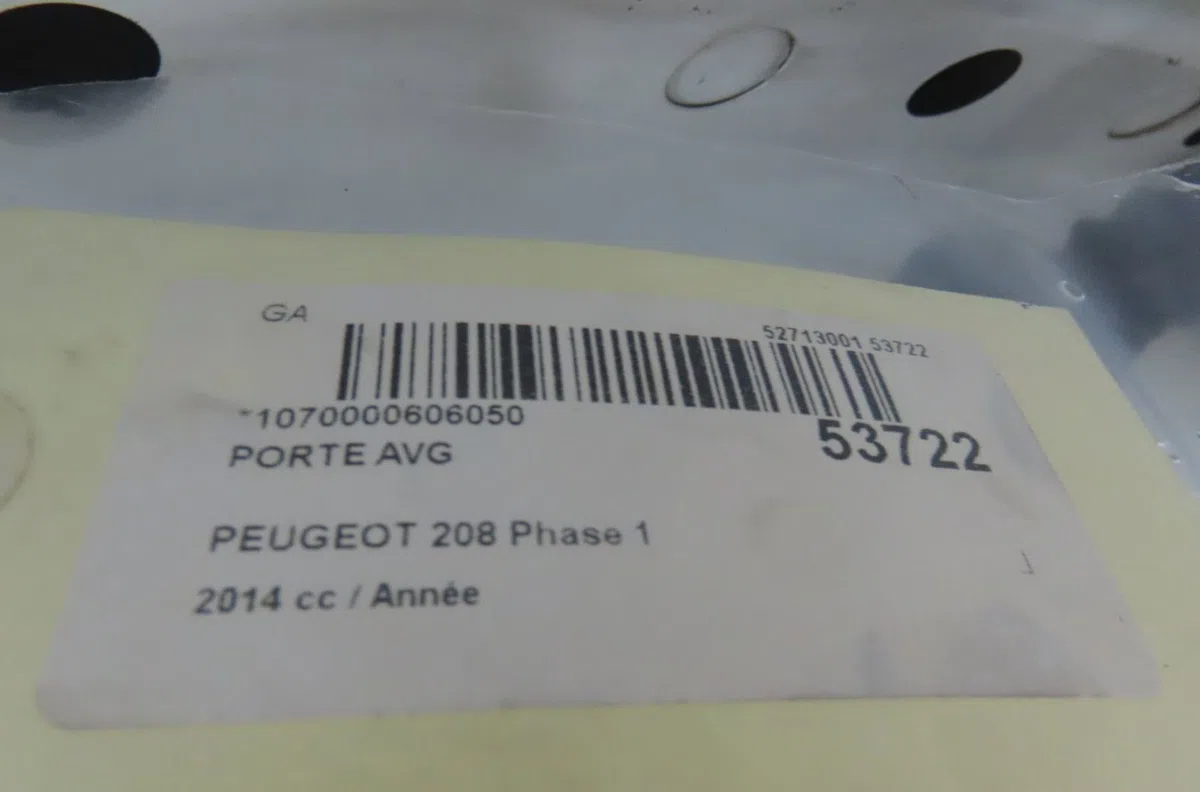 Porte avant gauche PEUGEOT 208 2014 occasion