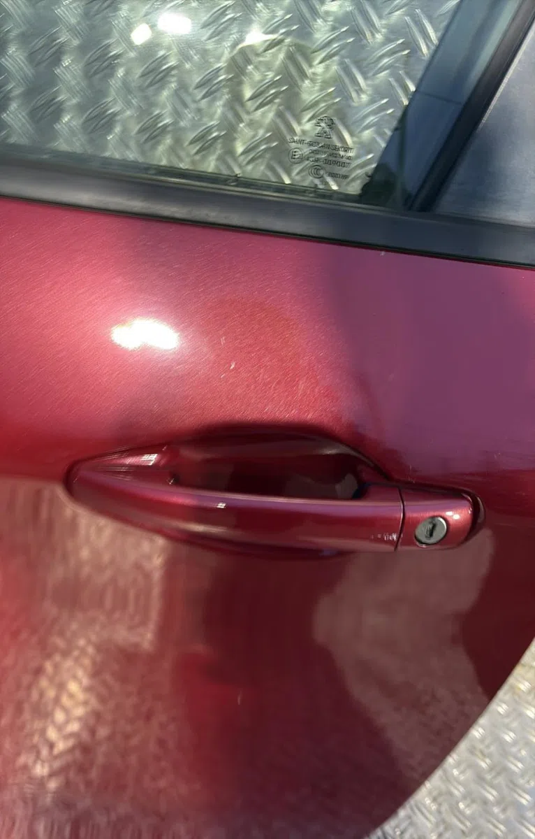 Porte avant gauche Peugeot 208 I (CA_, CC_) 1.2 puretech 82 (2018) occasion