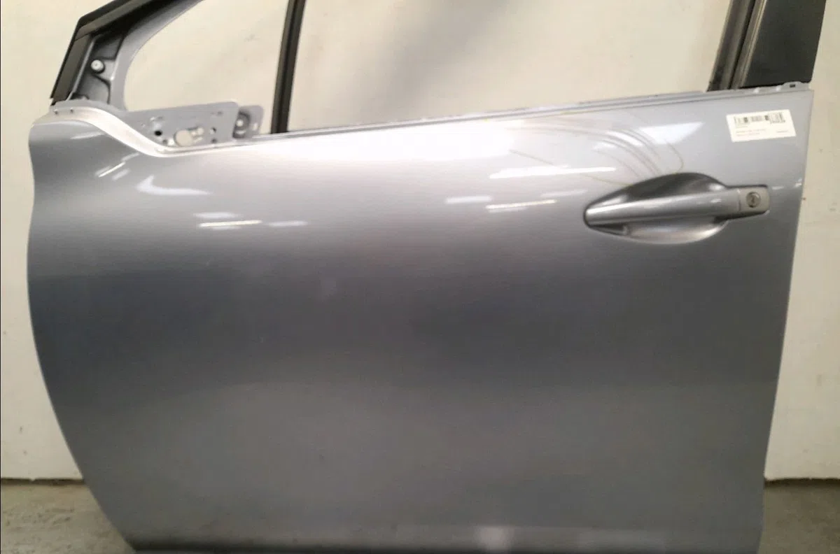 Porte avant gauche Peugeot 208 I (CA_, CC_) 1.5 bluehdi 100 (2018) occasion