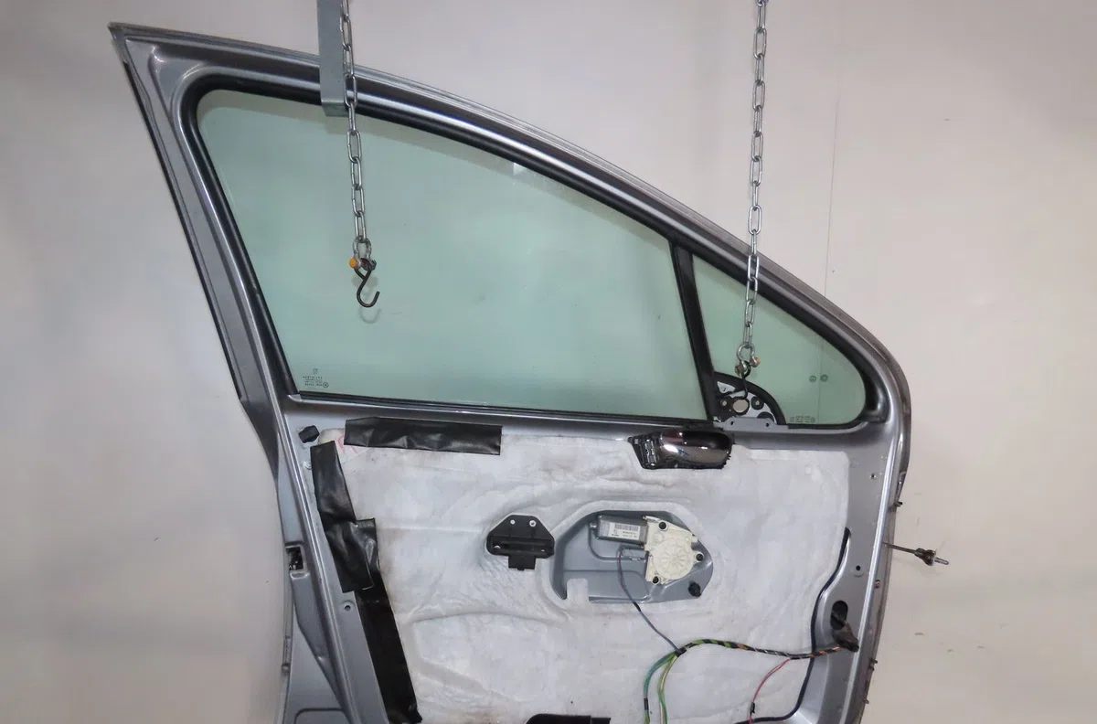 Porte avant gauche Peugeot 307 (3A-C) 1.6 16v (2000-2007) 5 portes occasion