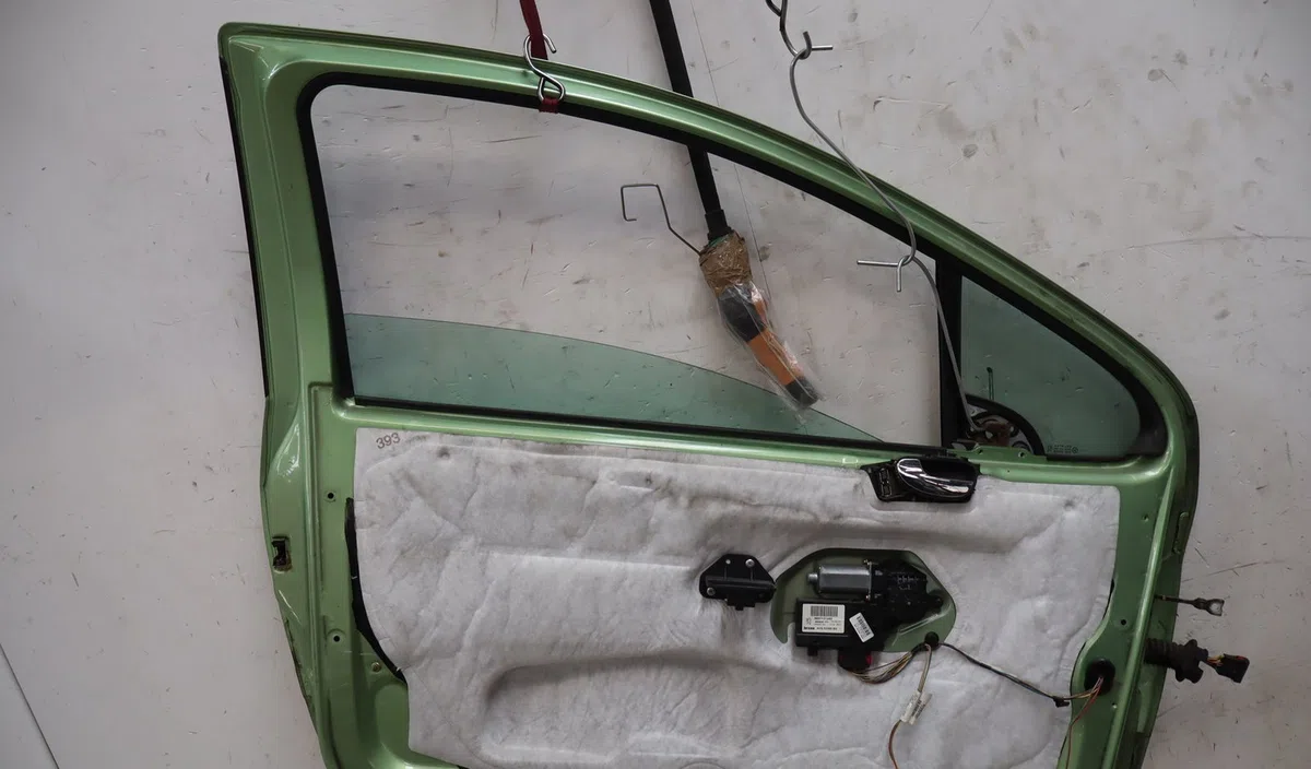 Porte avant gauche Peugeot 307 (3A-C) 2.0 hdi 110 (2000-2007) occasion