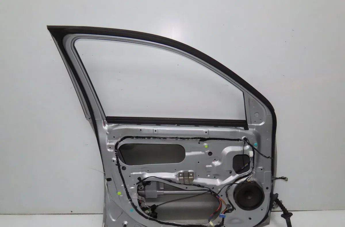 Porte avant gauche Peugeot 4007 (VU_, VV_) 2.2 hdi (2007-2013) occasion