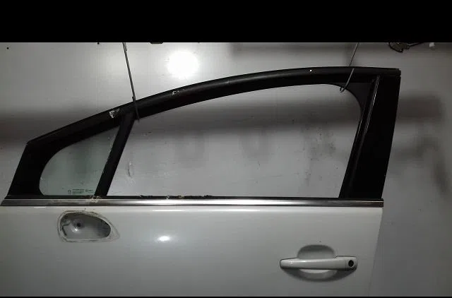 Porte avant gauche Peugeot 5008 (0U_, 0E_) 2.0 hdi (2009-2017) occasion