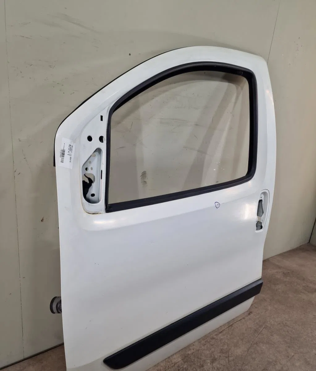 Porte avant gauche Peugeot BIPPER (AA_) 1.4 hdi (2008) 3 portes occasion