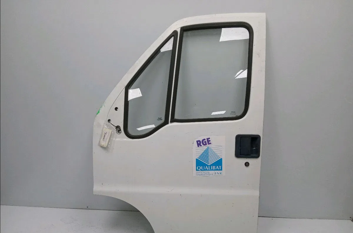 Porte avant gauche Peugeot BOXER Camion plate-forme-Châssis (ZCT_) 2.5 d (1994-2002) occasion