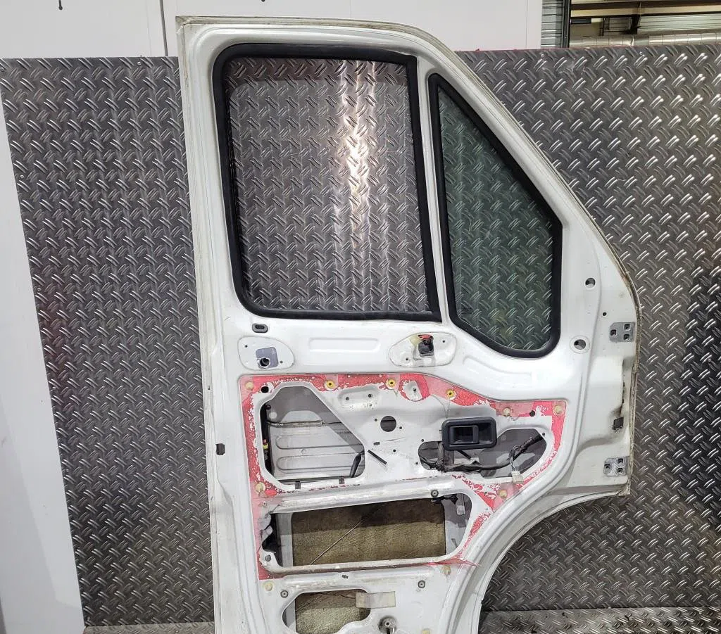 Porte avant gauche Peugeot BOXER Camionnette (230L) 2.8 hdi (2000-2002) occasion