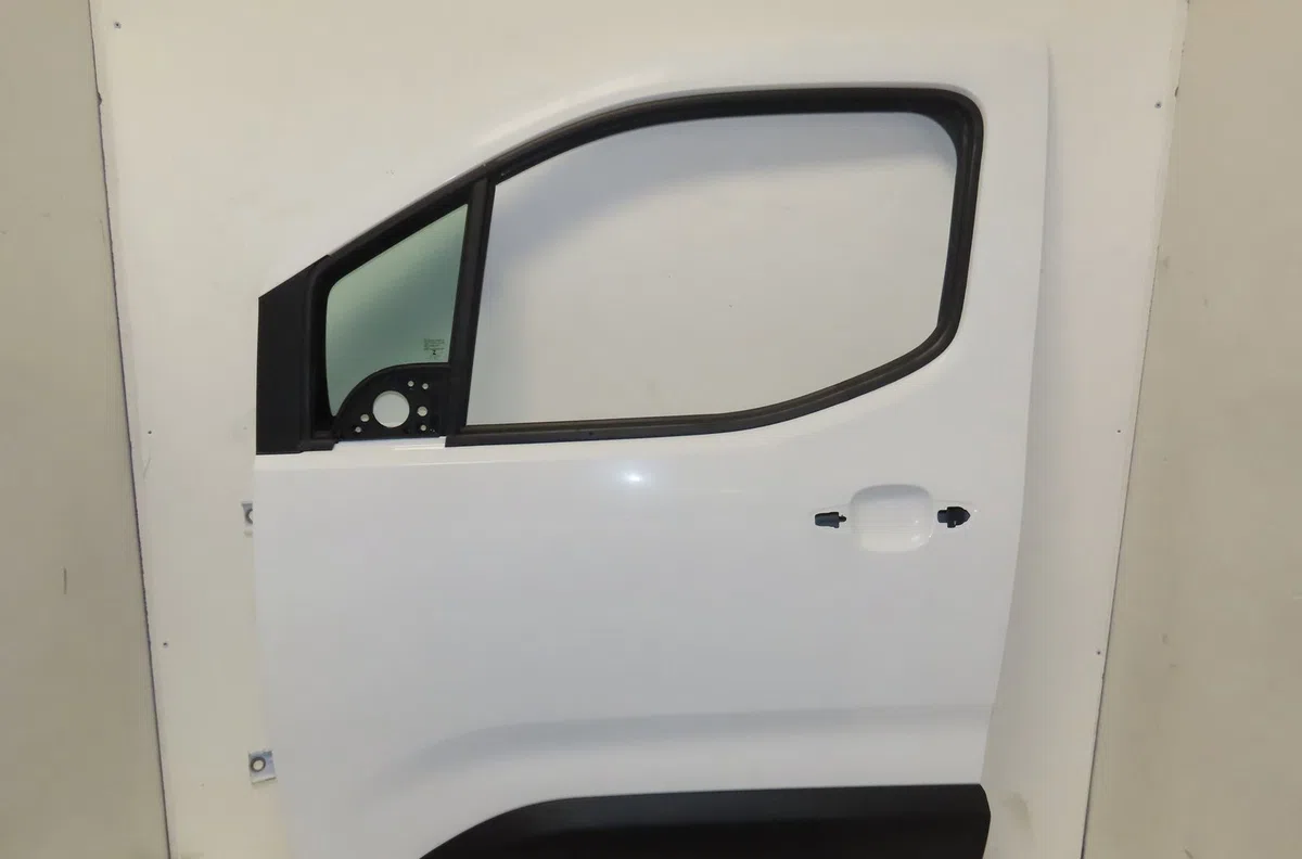 Porte avant gauche Peugeot PARTNER Camionnette-Monospace (K9) 1.5 bluehdi 100 (2019) occasion