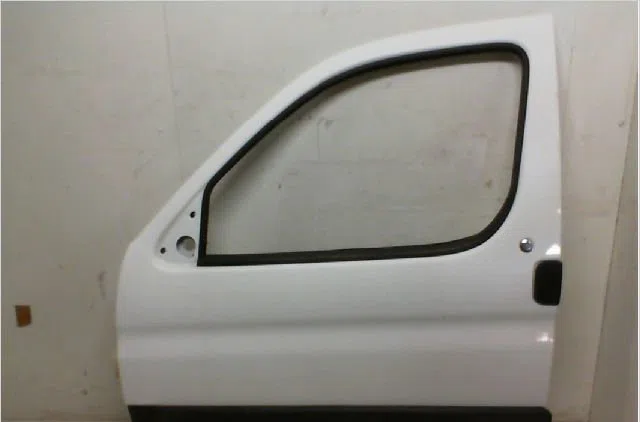 Porte avant gauche PEUGEOT PARTNER I  1.9 D occasion