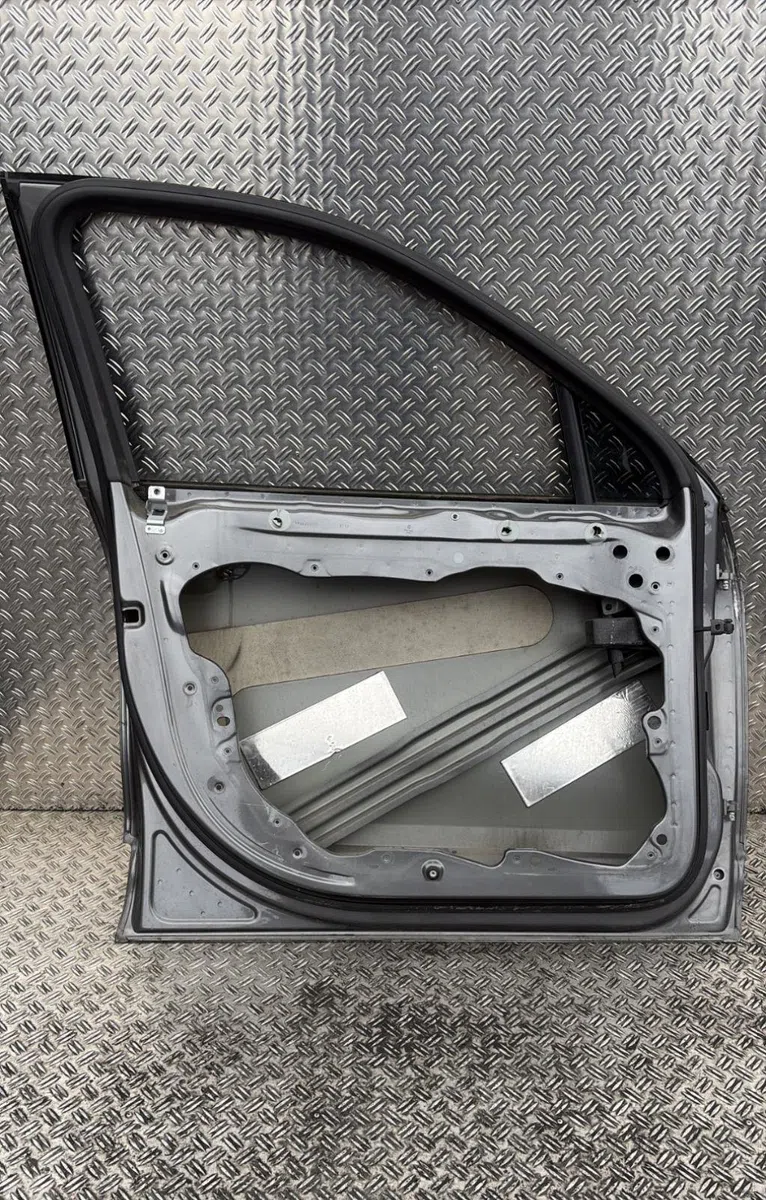 Porte avant gauche Porsche CAYENNE (92A) 3.0 diesel (2010) occasion