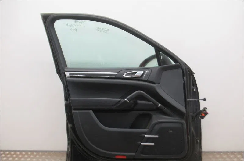 Porte avant gauche Porsche CAYENNE (92A) 4.2 s diesel (2012) occasion