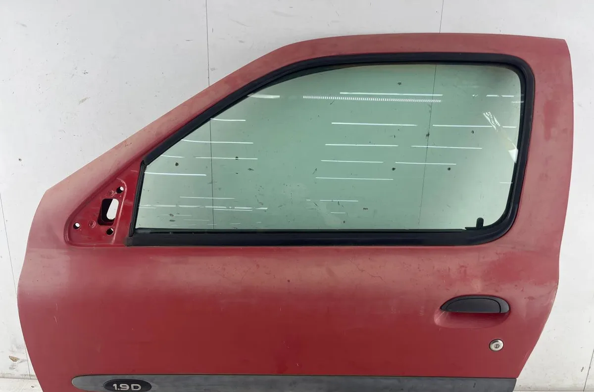 Porte avant gauche RENAULT CLIO 2 PHASE 1 occasion
