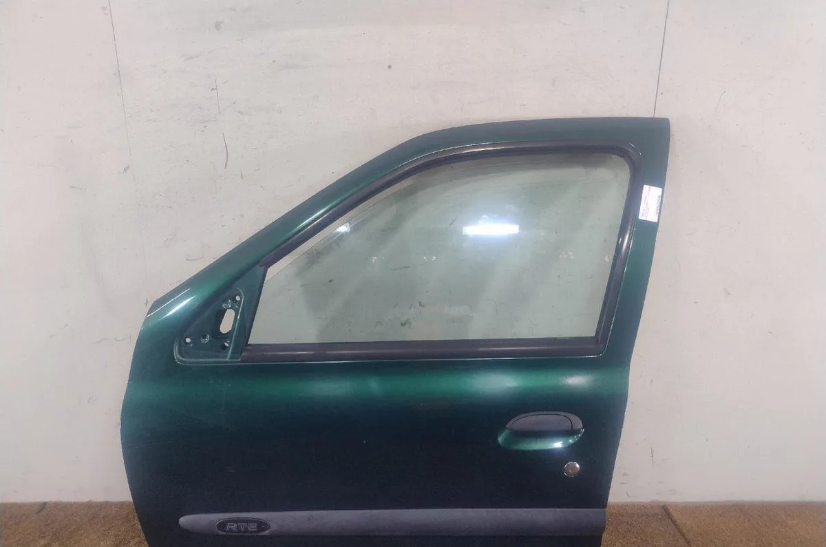 Porte avant gauche Renault CLIO II (BB_, CB_) 1.4 (b-cb0c, b-cb0s) (1998-2005) occasion