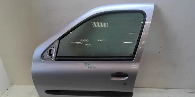 Porte avant gauche Renault CLIO II (BB_, CB_) 1.5 dci (b-c2j) (2004-2012) occasion