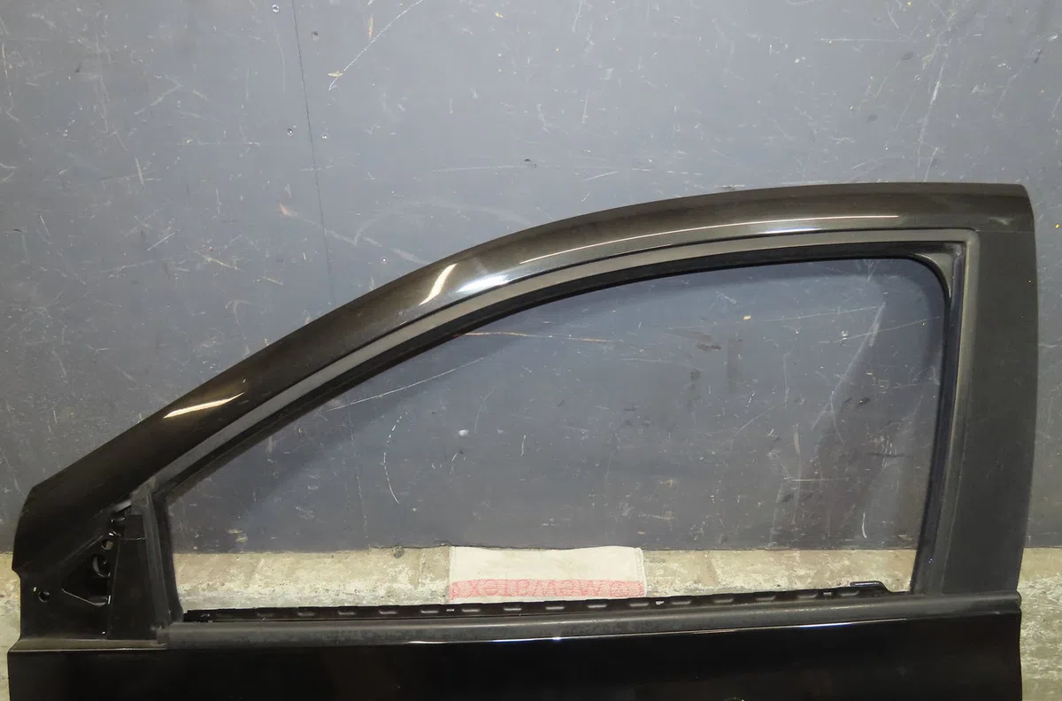 Porte avant gauche Renault CLIO III (BR0-1, CR0-1) 1.6 16v gt (br10, cr10) (2009-2014) 5 portes occasion