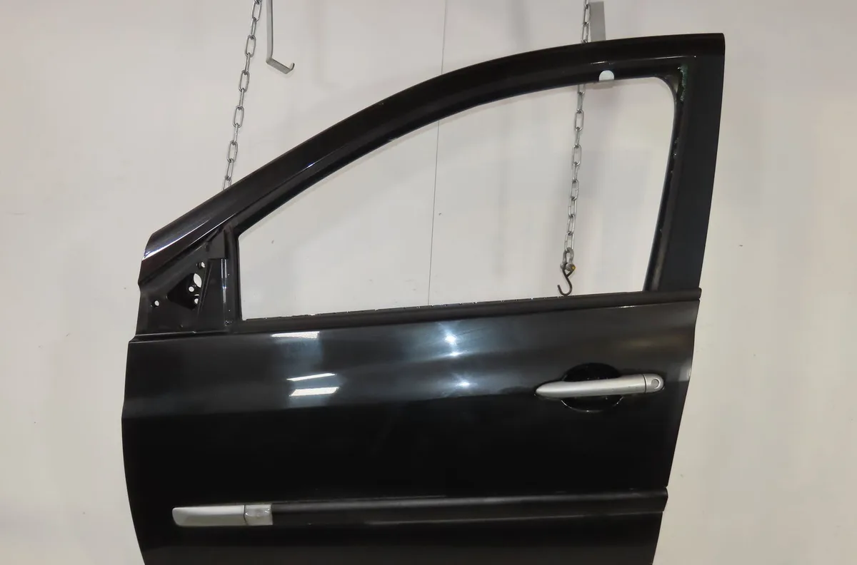 Porte avant gauche Renault CLIO III Grandtour (KR0-1_) 1.5 dci (kr0h, kr1s) (2008-2012) occasion