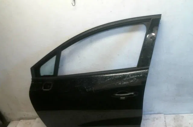 Porte avant gauche Renault CLIO IV (BH_) 1.2 16v (2012) occasion