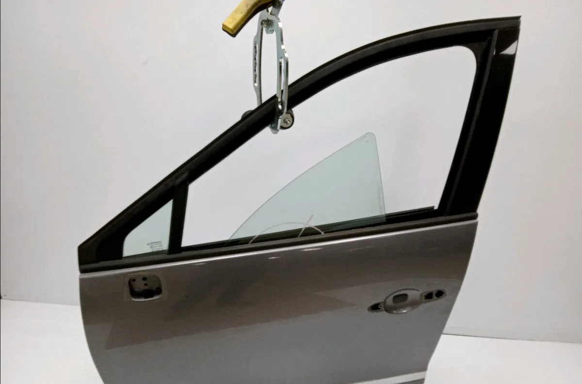 Porte avant gauche RENAULT GRAND SCENIC III 2002 occasion