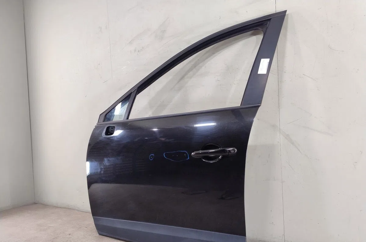 Porte avant gauche Renault GRAND SCÉNIC III (JZ0-1_) 1.6 16v (jz0u) (2009) occasion