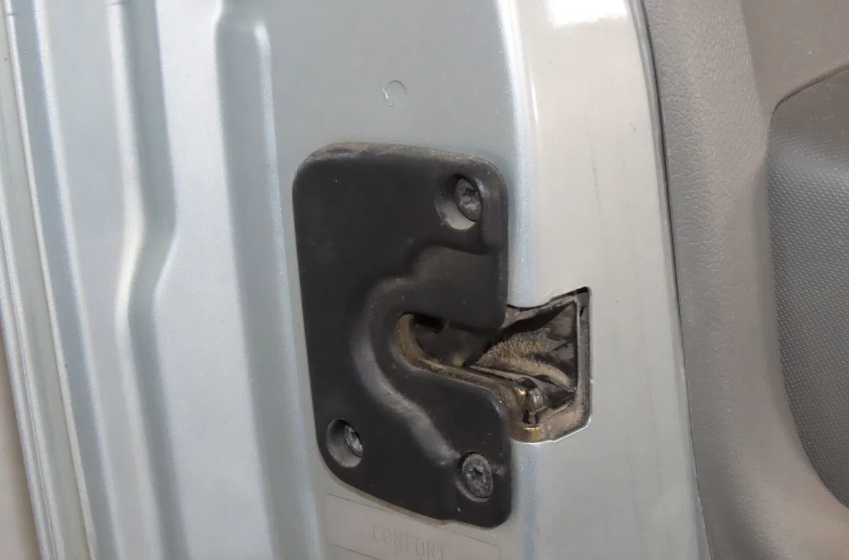 Porte avant gauche Renault KANGOO Express (FC0-1_) 1.5 dci (fc07, fc1r) (2001) 4 portes occasion