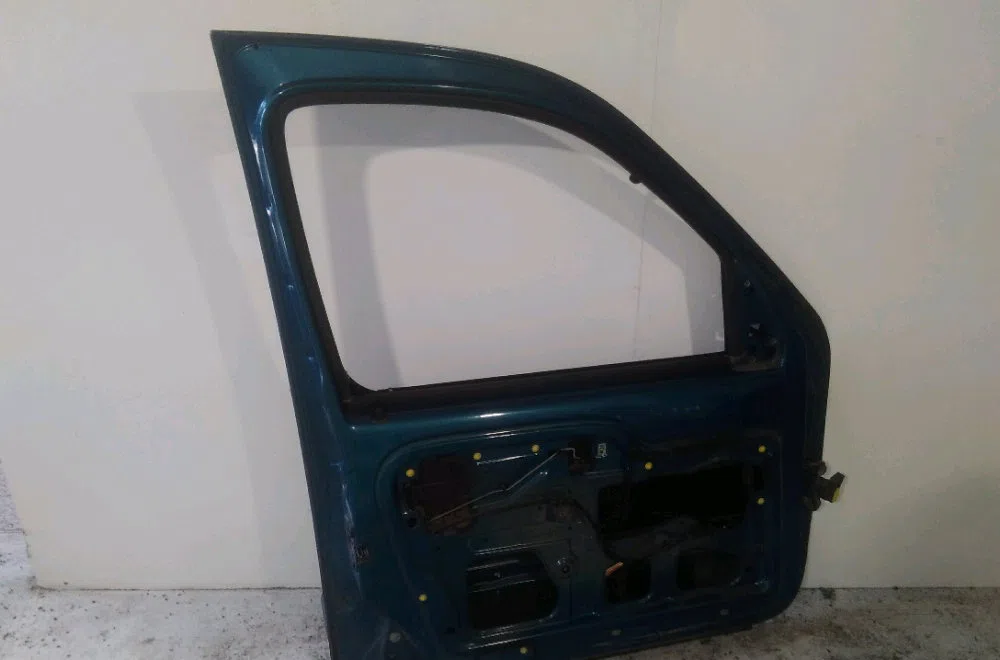 Porte avant gauche Renault KANGOO (KC0-1_) 1.5 dci (kc08, kc09) (2002) occasion