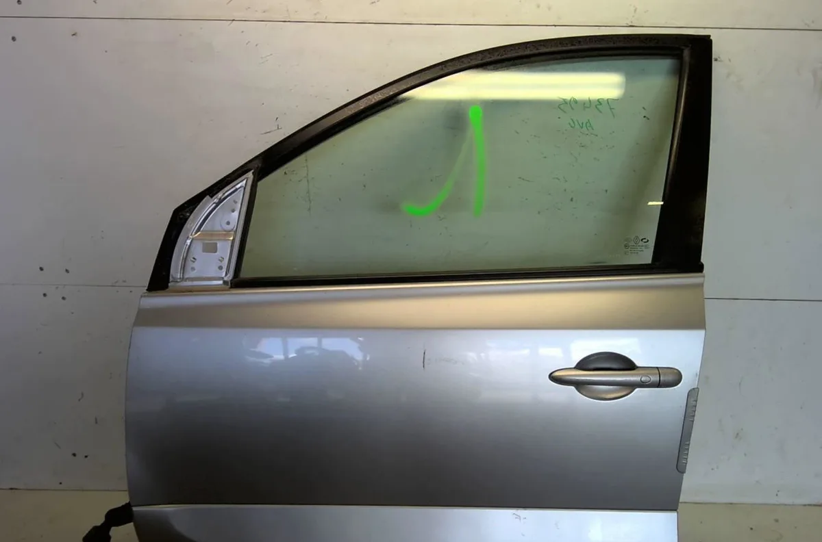 Porte avant gauche Renault KOLEOS I (HY_) 2.0 dci (hy0k) (2008) occasion