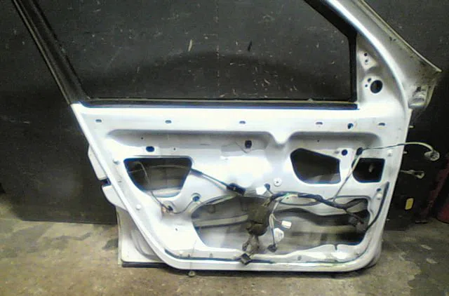 Porte avant gauche Renault LAGUNA II (BG0-1_) 1.9 dci (2001-2007) occasion