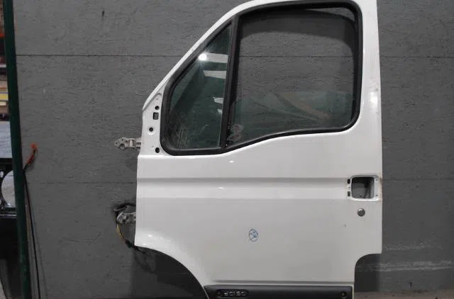 Porte avant gauche RENAULT MASTER 2  MASTER 2 PHASE 1 occasion