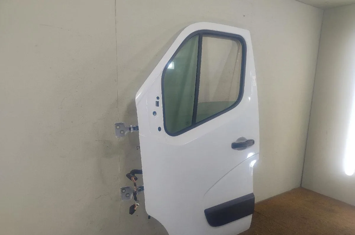 Porte avant gauche Renault MASTER III Camion plate-forme-Châssis (EV, HV, UV) 2.3 dci 130 rwd (hv01, hv10, hv11, hv12, u