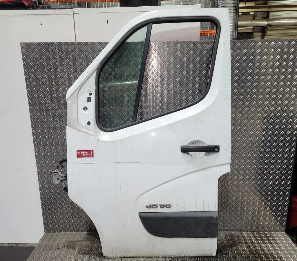 Porte avant gauche Renault MASTER III Camionnette (FV) 2.3 dci 170 fwd (fv0l) (2015) occasion