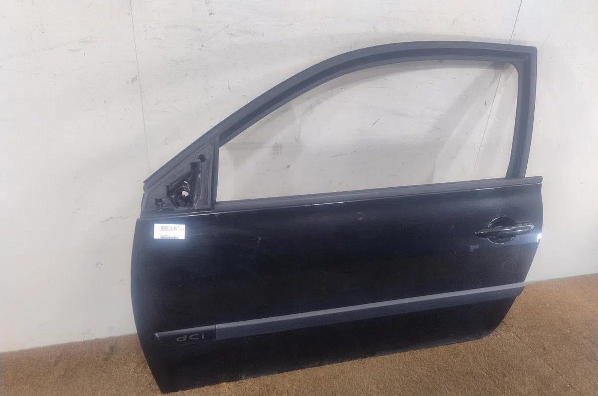 Porte avant gauche RENAULT MEGANE 2  MEGANE 2 PHASE 1 occasion