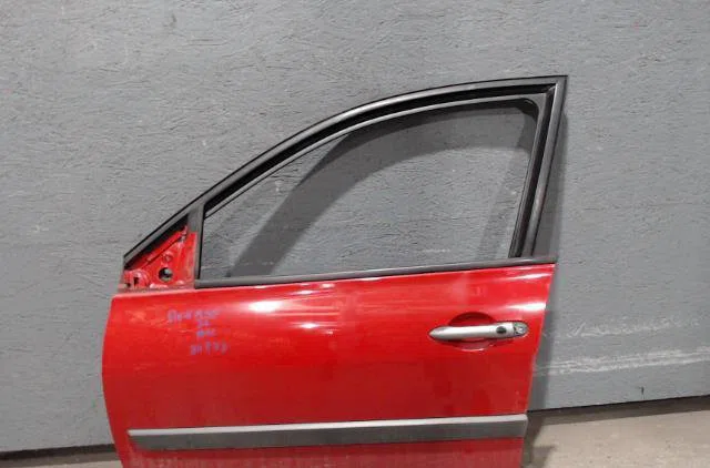 Porte avant gauche RENAULT MEGANE 2  MEGANE 2 PHASE 2 occasion