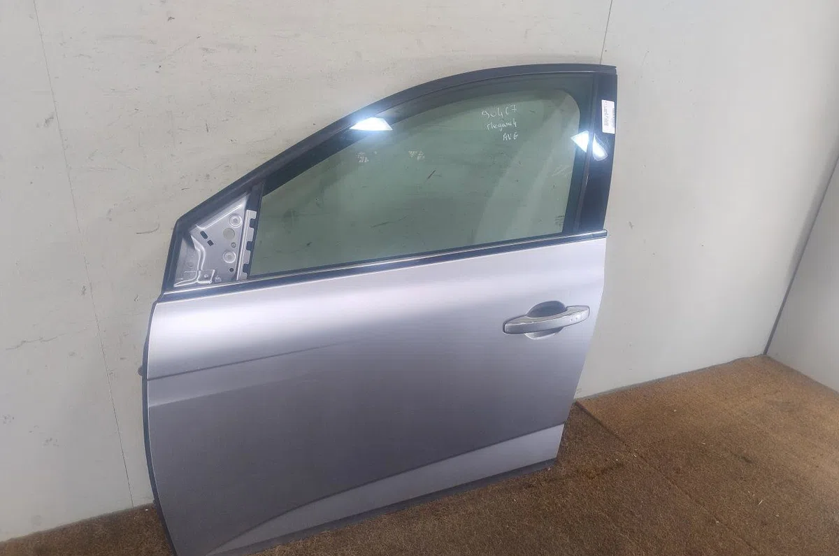 Porte avant gauche RENAULT MEGANE 4  MEGANE 4 PHASE 1 occasion