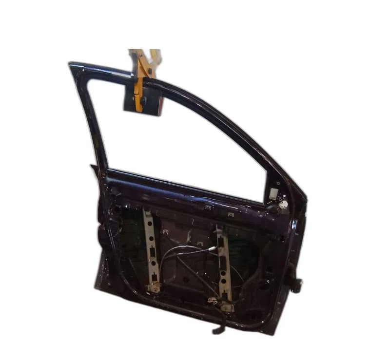 PORTE AVANT GAUCHE RENAULT MEGANE I 7751474349
