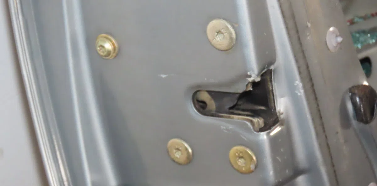 Porte avant gauche Renault MEGANE I (BA0-1_) 1.6 e (ba0f, ba0s) (1996-1999) occasion