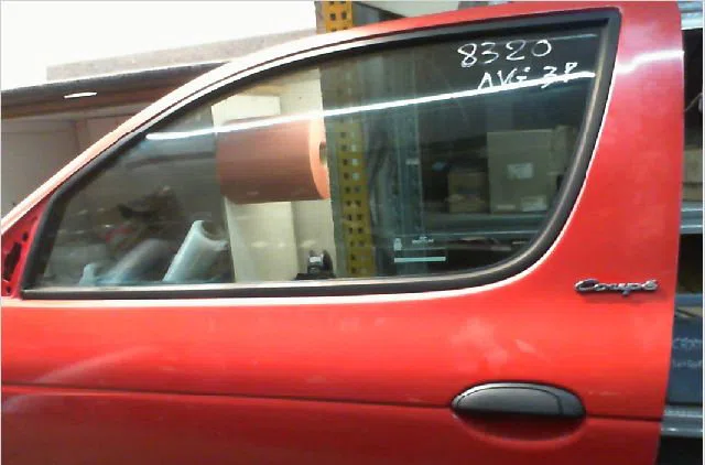 Porte avant gauche Renault MEGANE I Coupé (DA0-1_) 1.6 e (da0f) (1996-1999) occasion