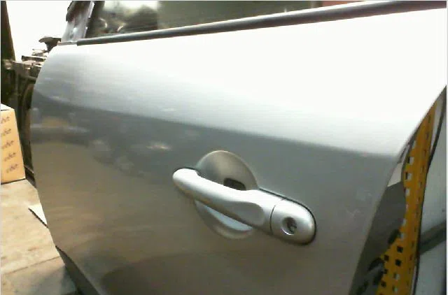 Porte avant gauche Renault MEGANE III 3-5 portes (BZ0-1_, B3_) 1.4 tce (bz0f, bz1v) (2009) occasion