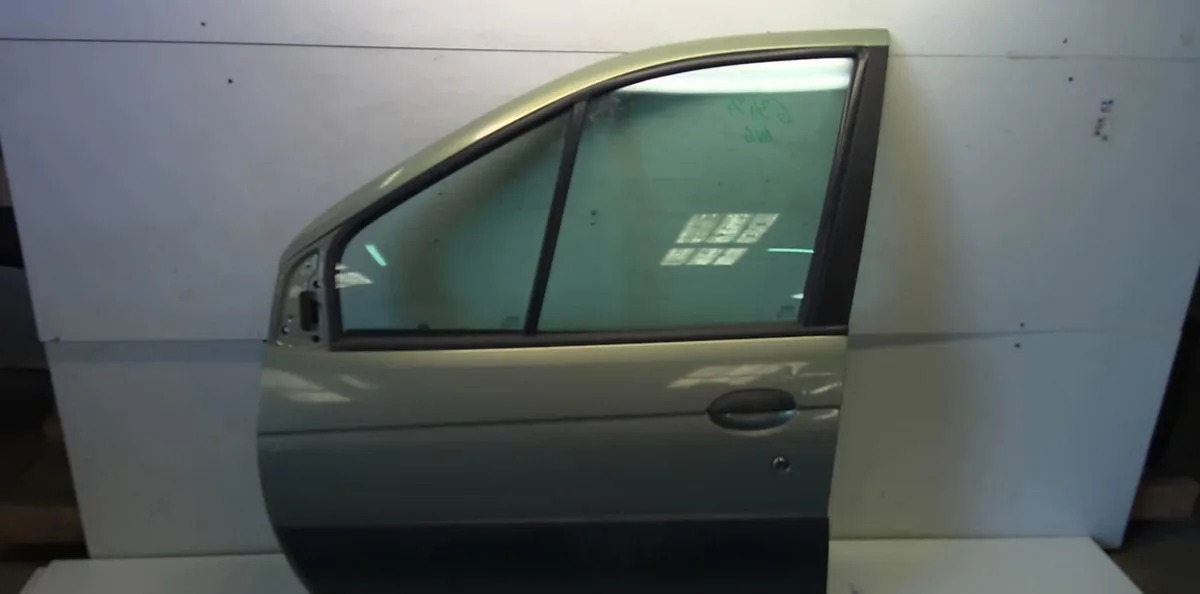 Porte avant gauche Renault SCÉNIC I Monospace (JA0-1_, FA0_) 1.9 dci rx4 (2000-2003) occasion