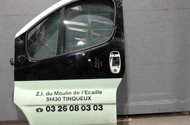 Porte avant gauche RENAULT TRAFIC 2  TRAFIC 2 PHASE 2 occasion