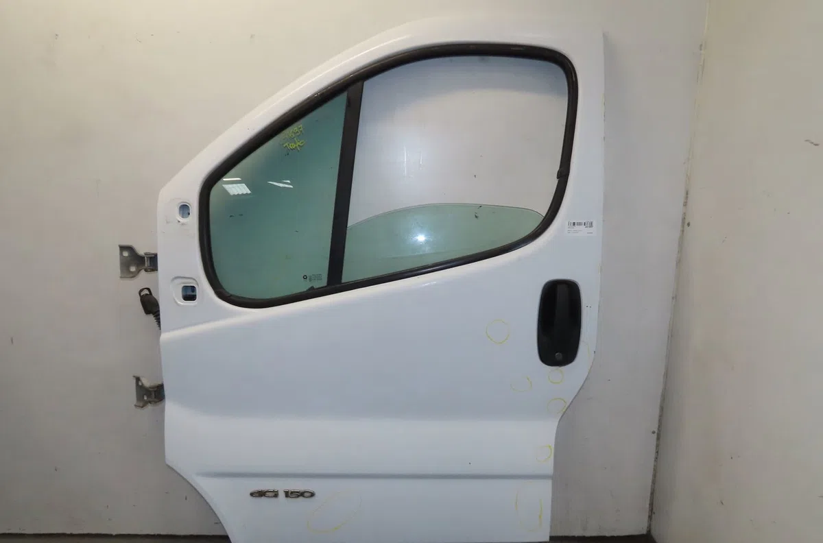 Porte avant gauche Renault TRAFIC II Camionnette (FL) 2.5 dci 145 (fl0j) (2006) occasion